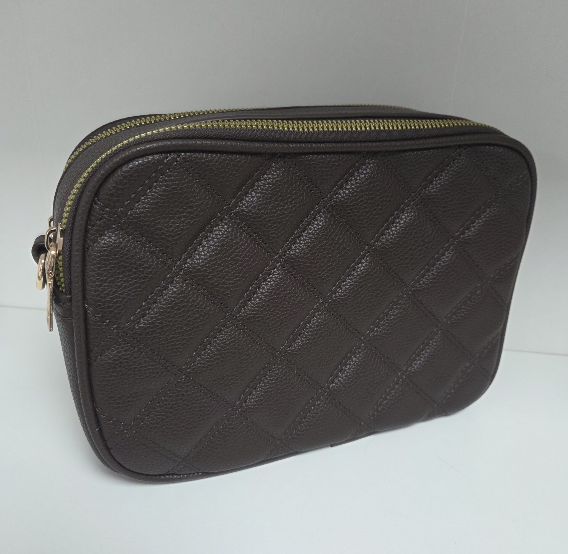 Quilted Style Double Zip Camera Bag - Image 4