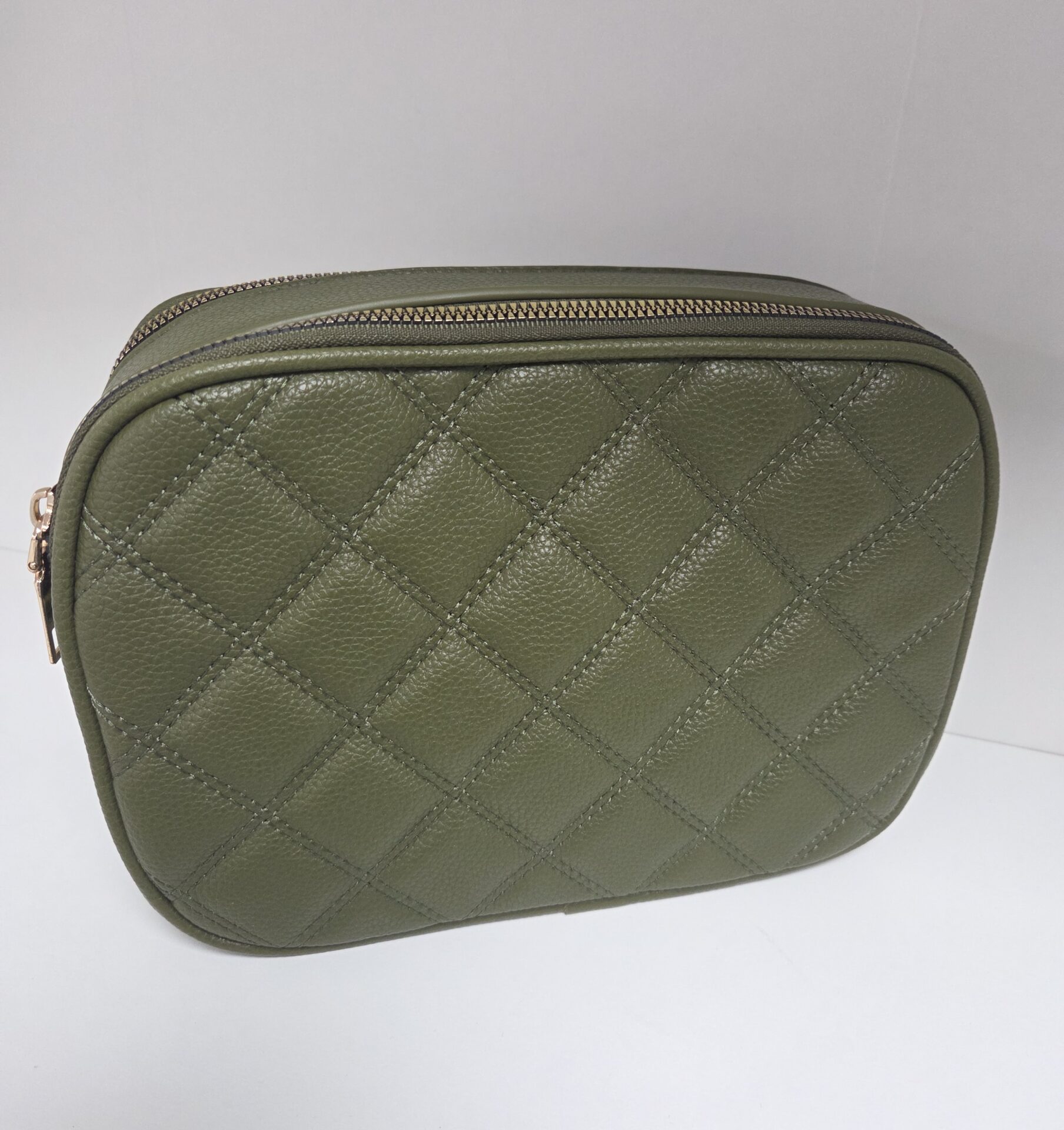 Quilted Style Double Zip Camera Bag - Image 6