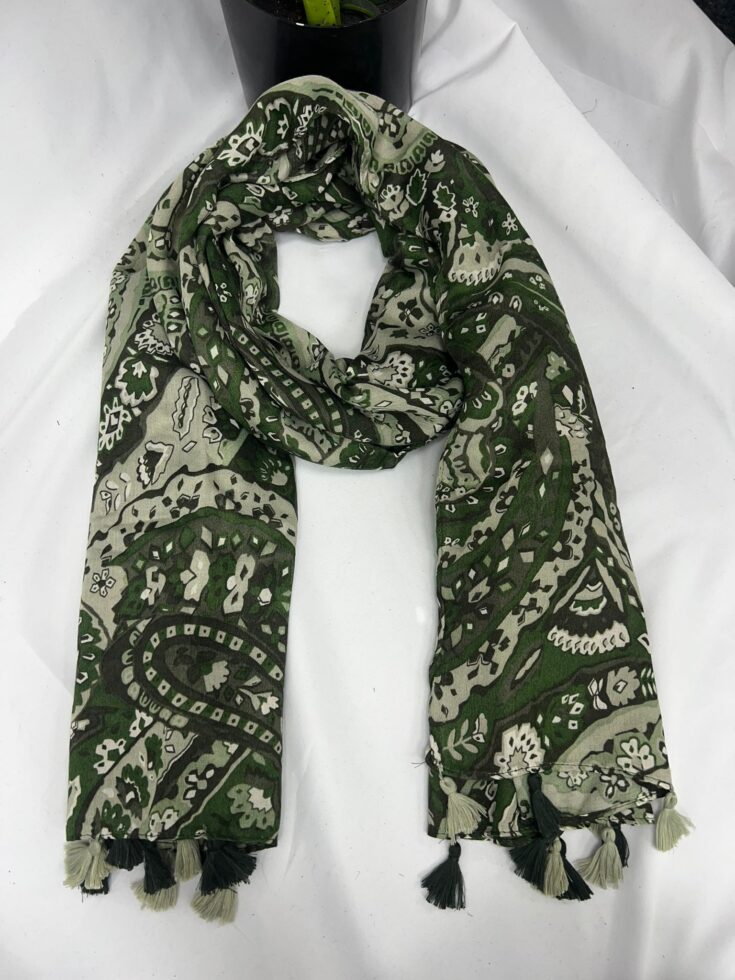 Paisley Print Tassel Scarf - Image 5
