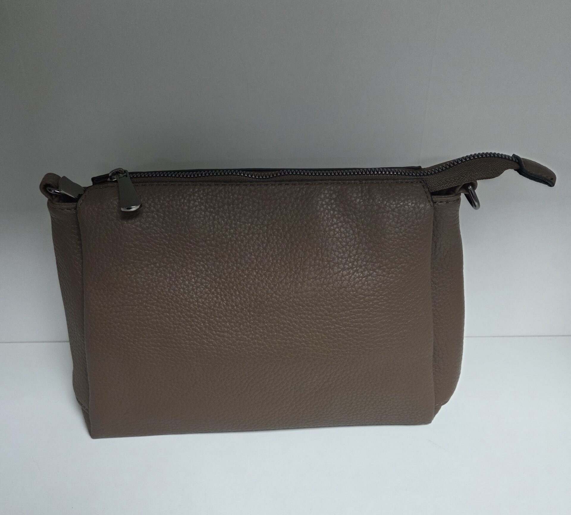 The Everyday Signature Bag - Image 10