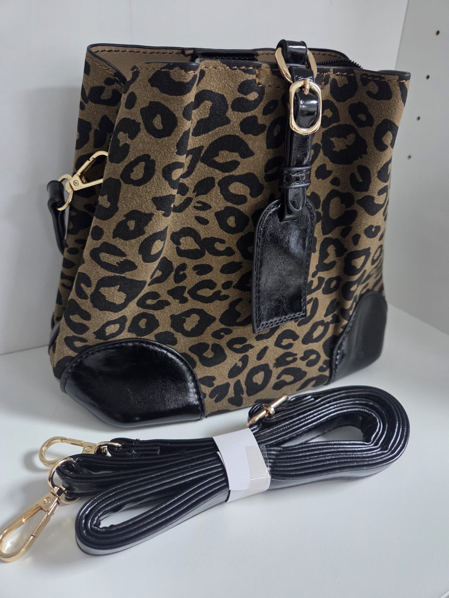 Mini Leopard Lottie - Image 2