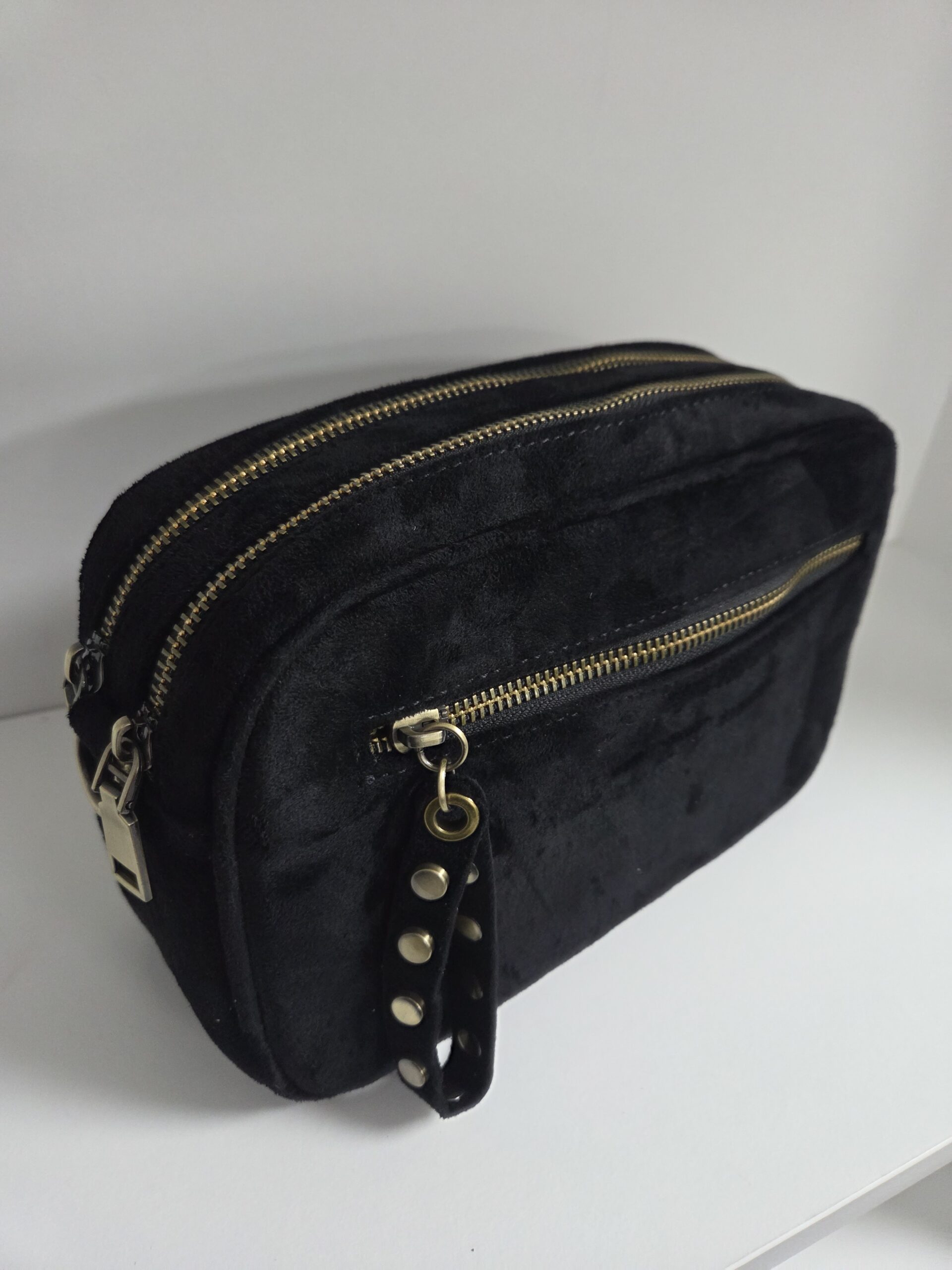The Velvet Style Double Camera Bag - Image 4