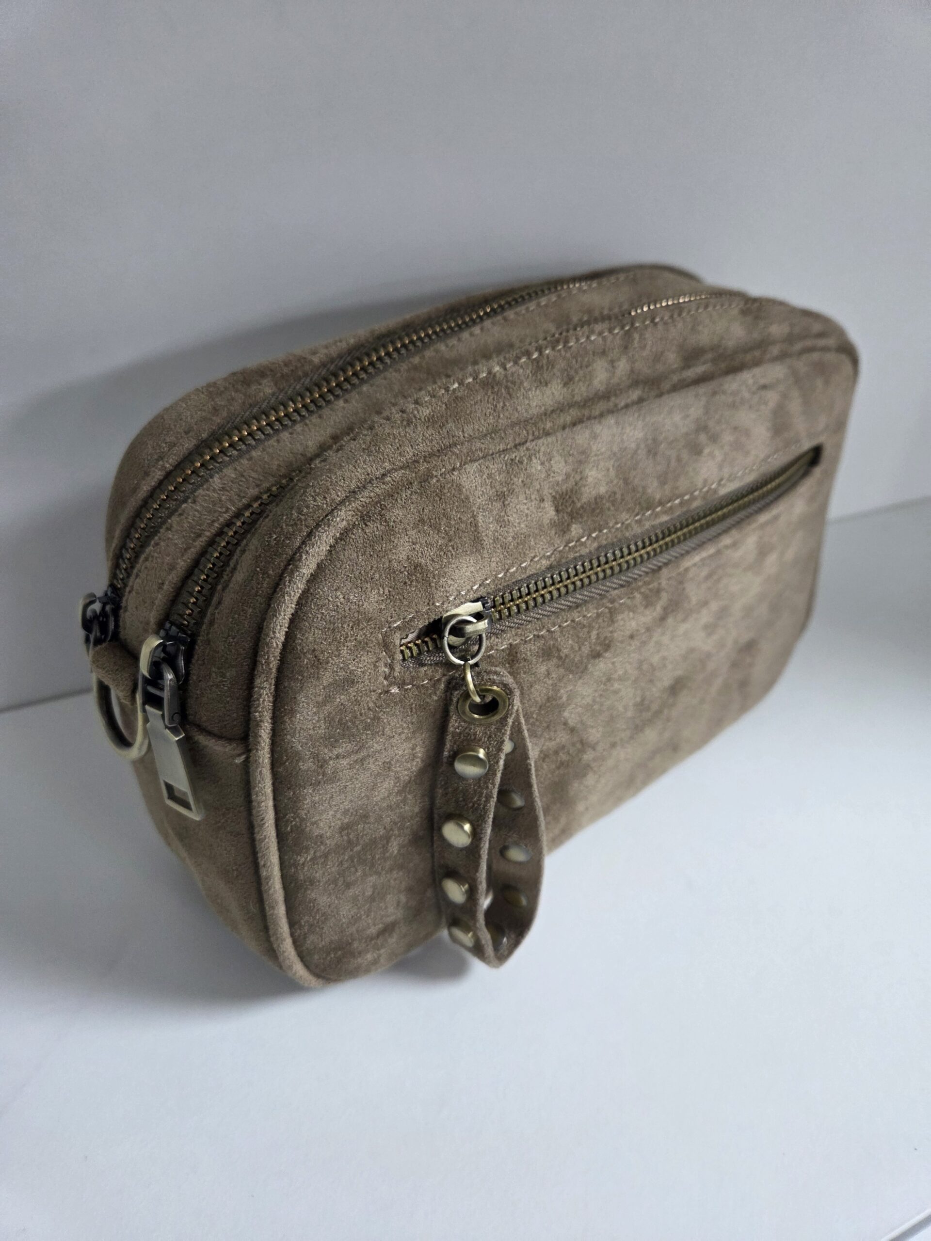 The Velvet Style Double Camera Bag - Image 3