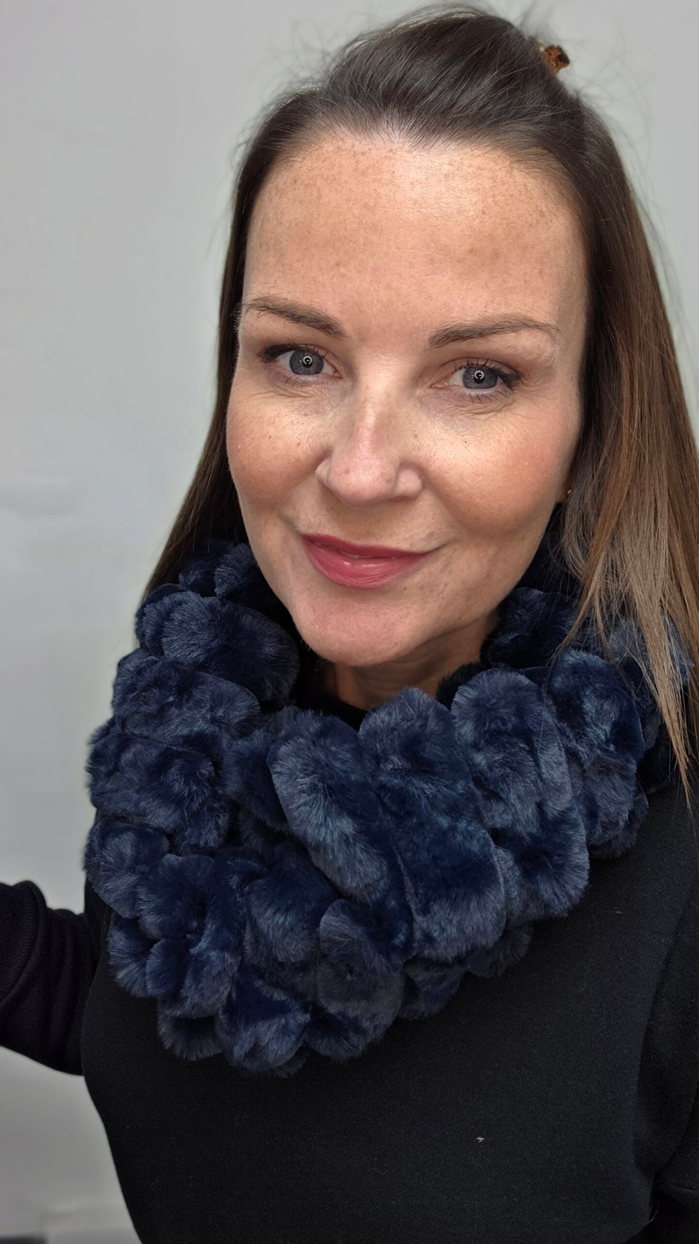 Luxury Super Soft Snood - Image 10