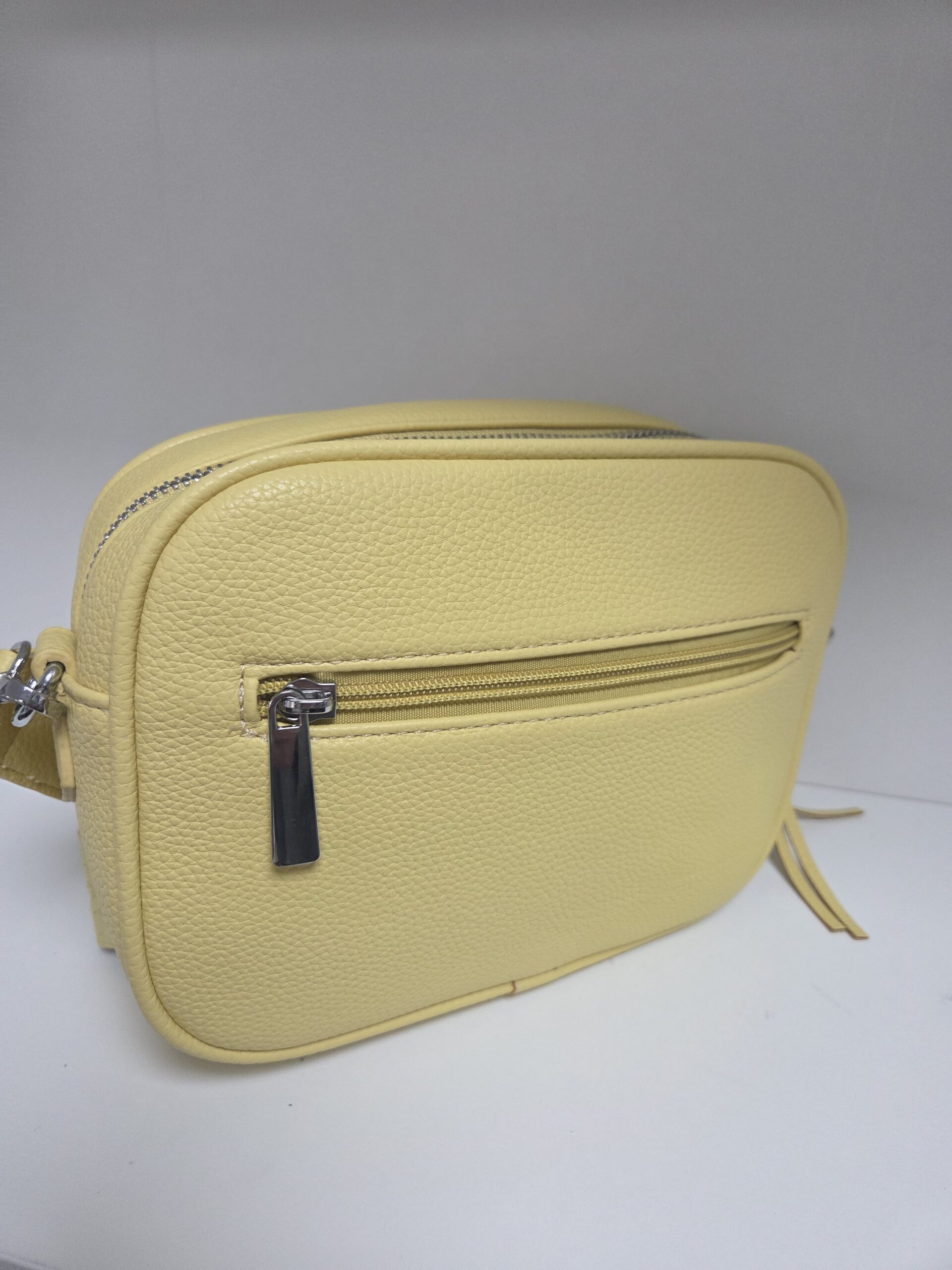 Small Spring Camera Bag - Image 2