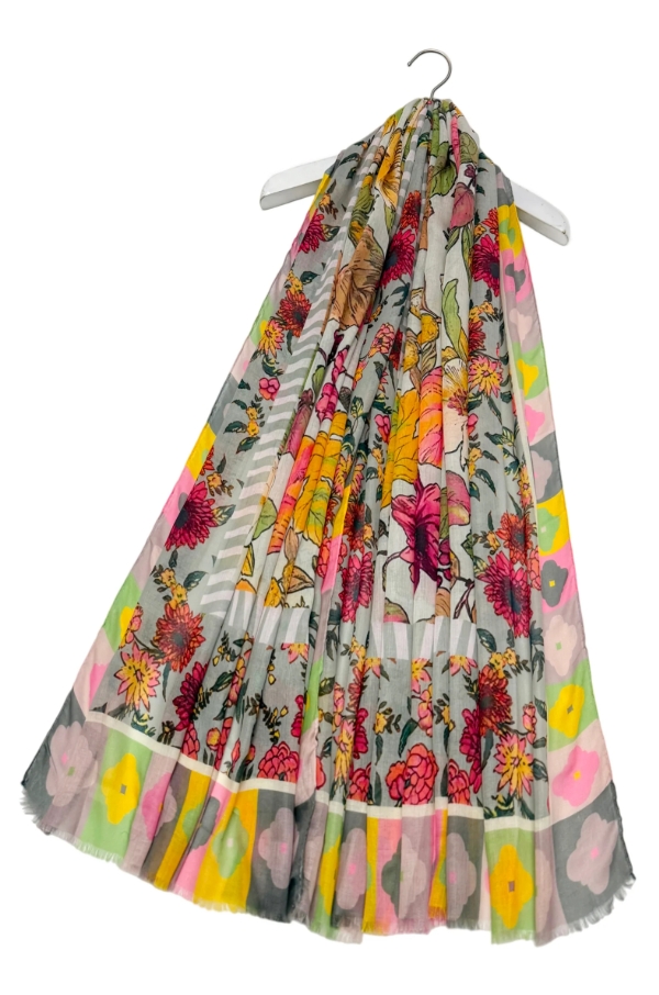 Vibrant Floral Border Print Frayed Scarf - Image 7