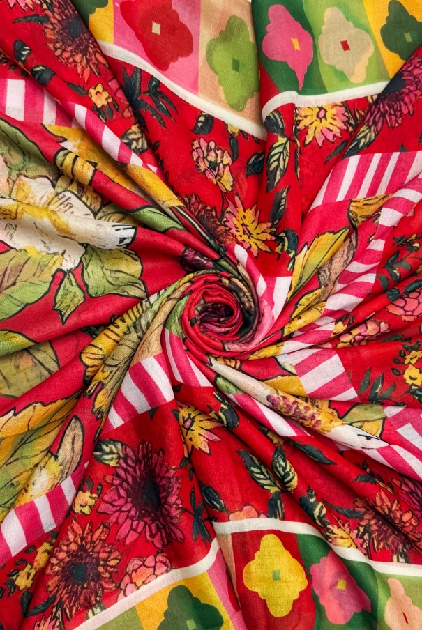 Vibrant Floral Border Print Frayed Scarf - Image 3
